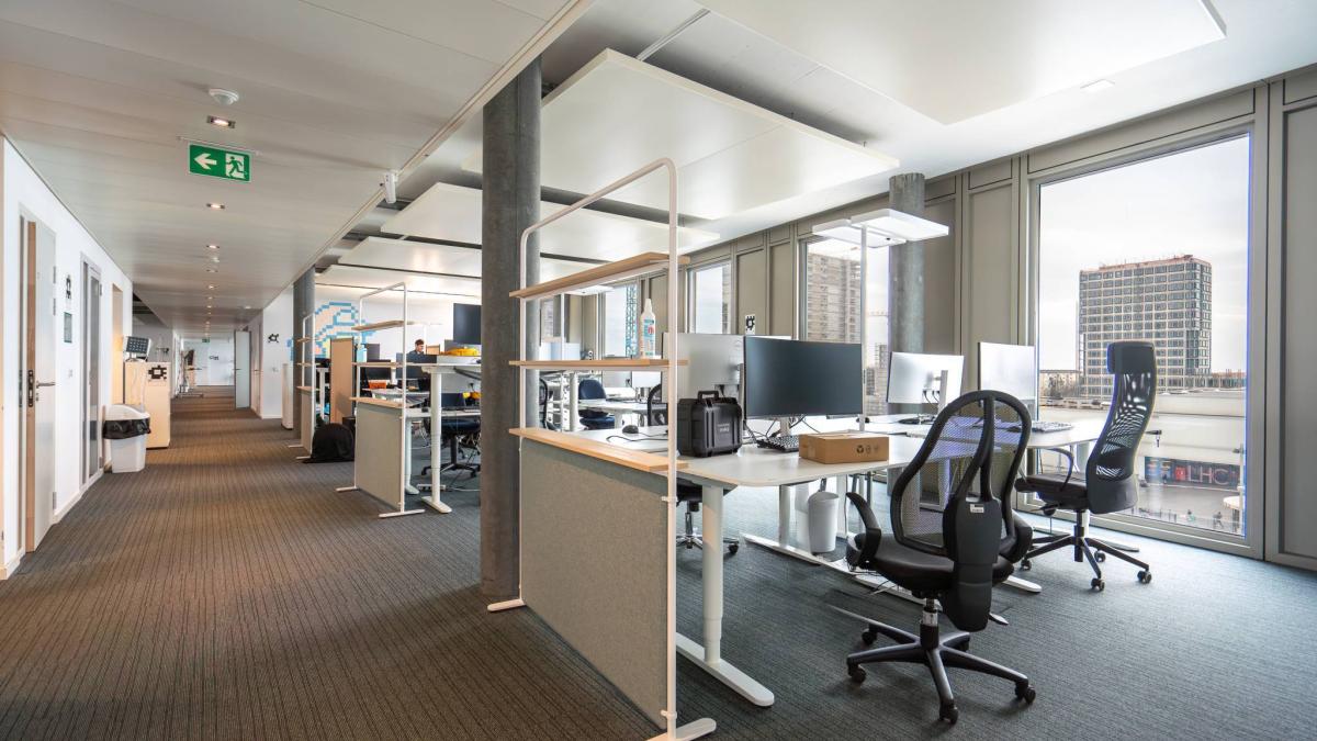 Vos bureaux au dernier étage dans le dynamique quartier de Malley