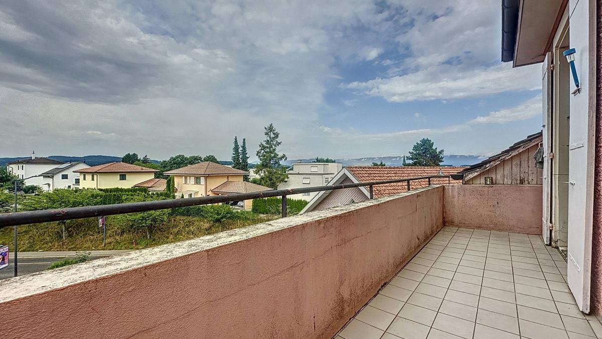 Immeuble idéal pour investisseur ou pour une grande famille