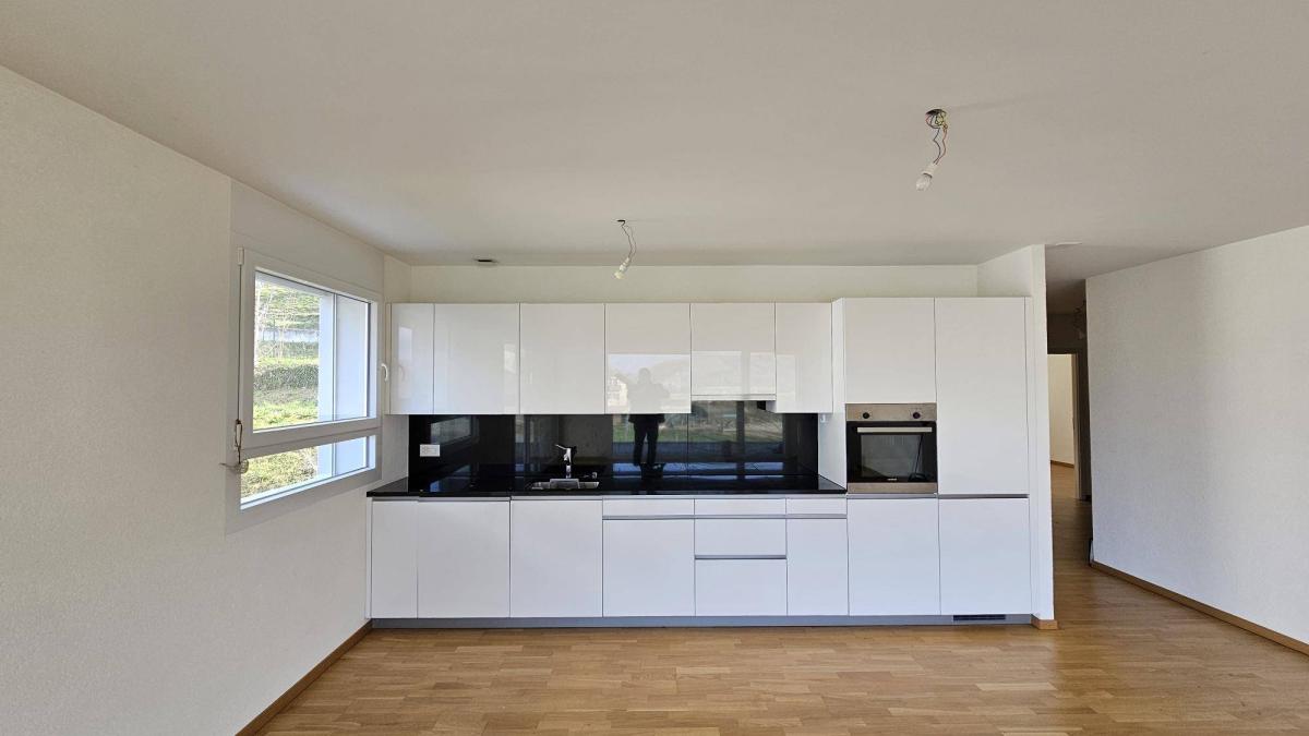 Spacieux et lumineux appartement de 4.5 pièces - libre de suite