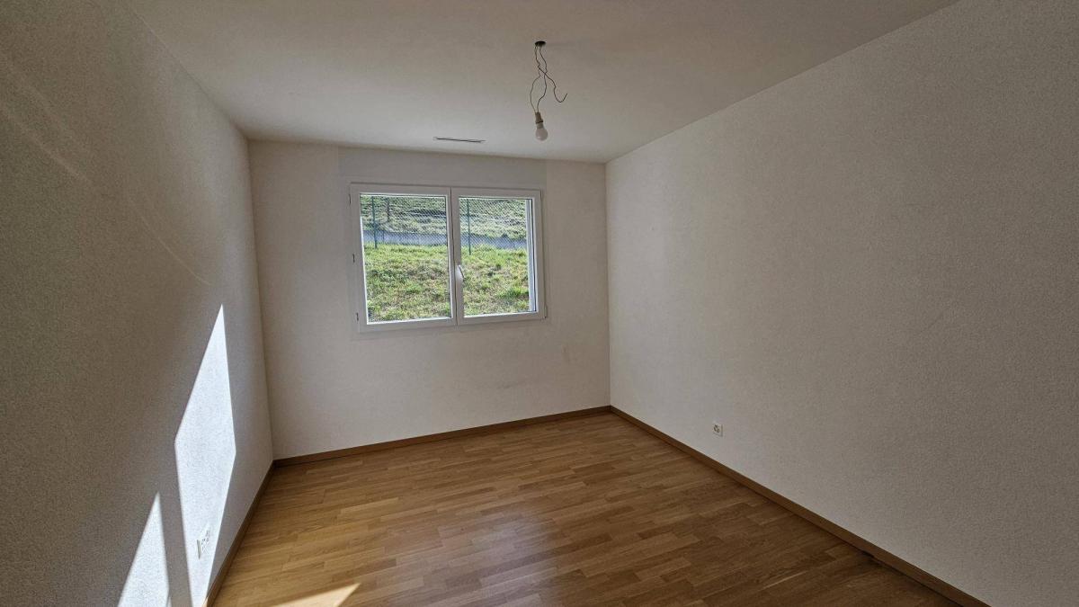 Spacieux et lumineux appartement de 4.5 pièces - libre de suite