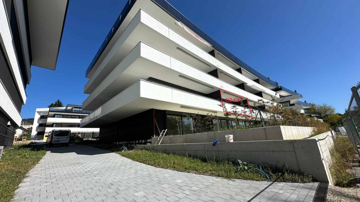 Luxueux 4.5 pièces traversant avec 2 balcons et vue panoramique sur le lac