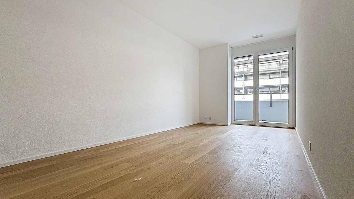 Luxueux 4.5 pièces traversant avec 2 balcons et vue panoramique sur le lac