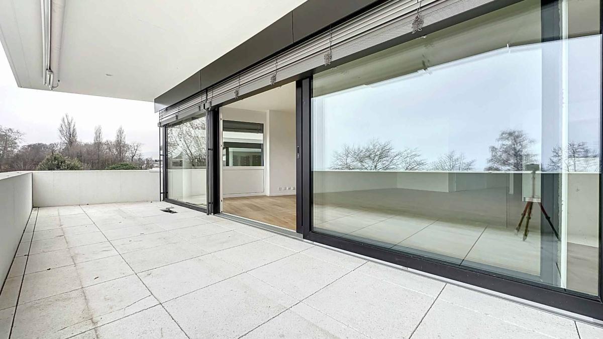 Appartement neuf de 3.5 pièces avec balcons couverts