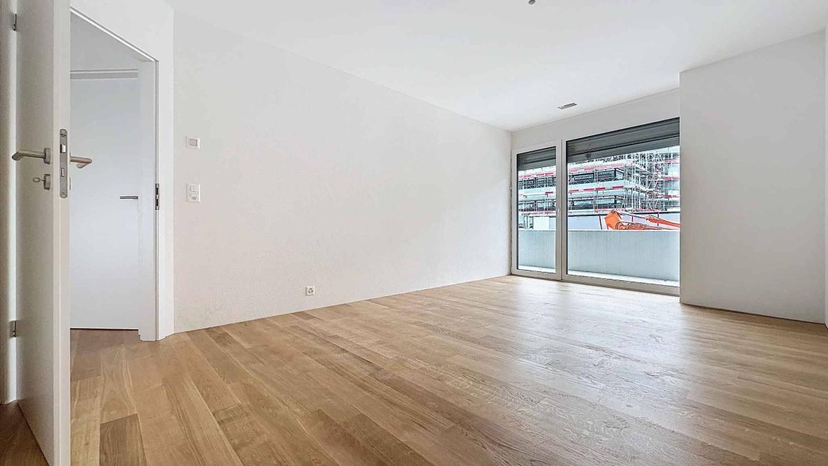 Spacieux 3.5 pièces traversant de 108m2 avec 2 balcons et vue sur le lac