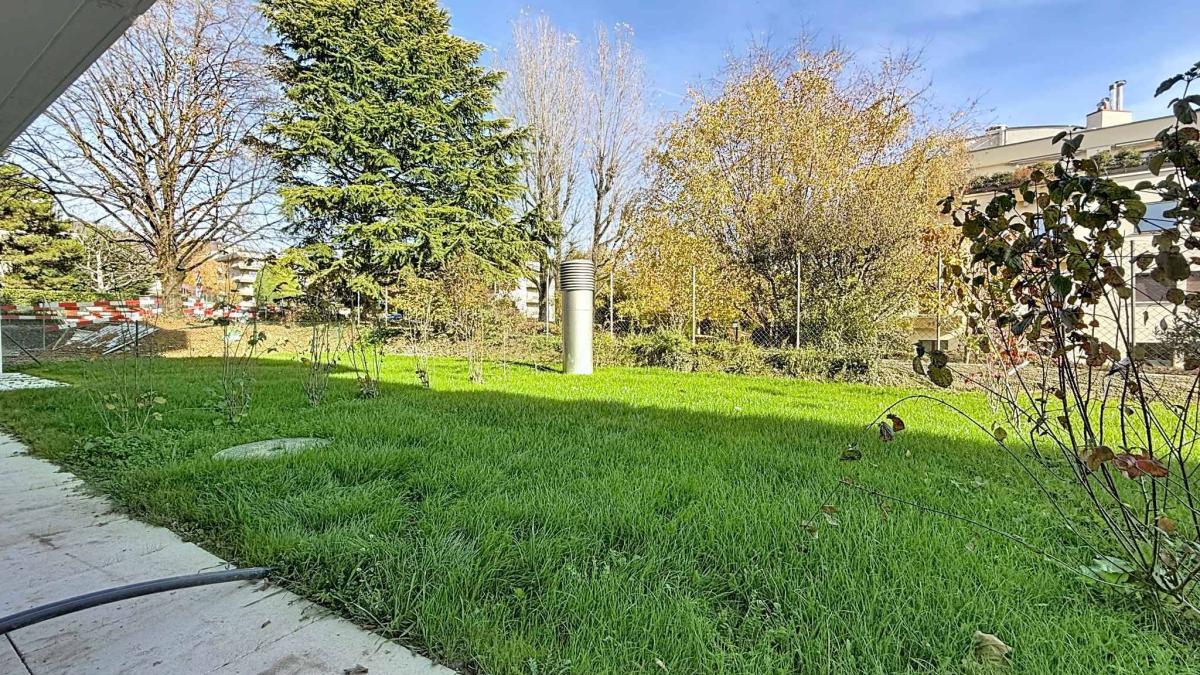 Appartement neuf de 3.5 pièces avec terrasses et jardins
