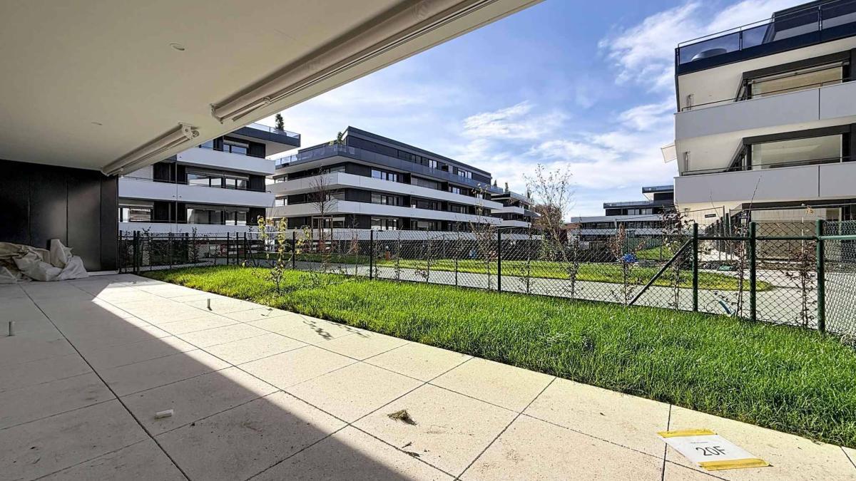 Appartement neuf de 3.5 pièces avec terrasses et jardins