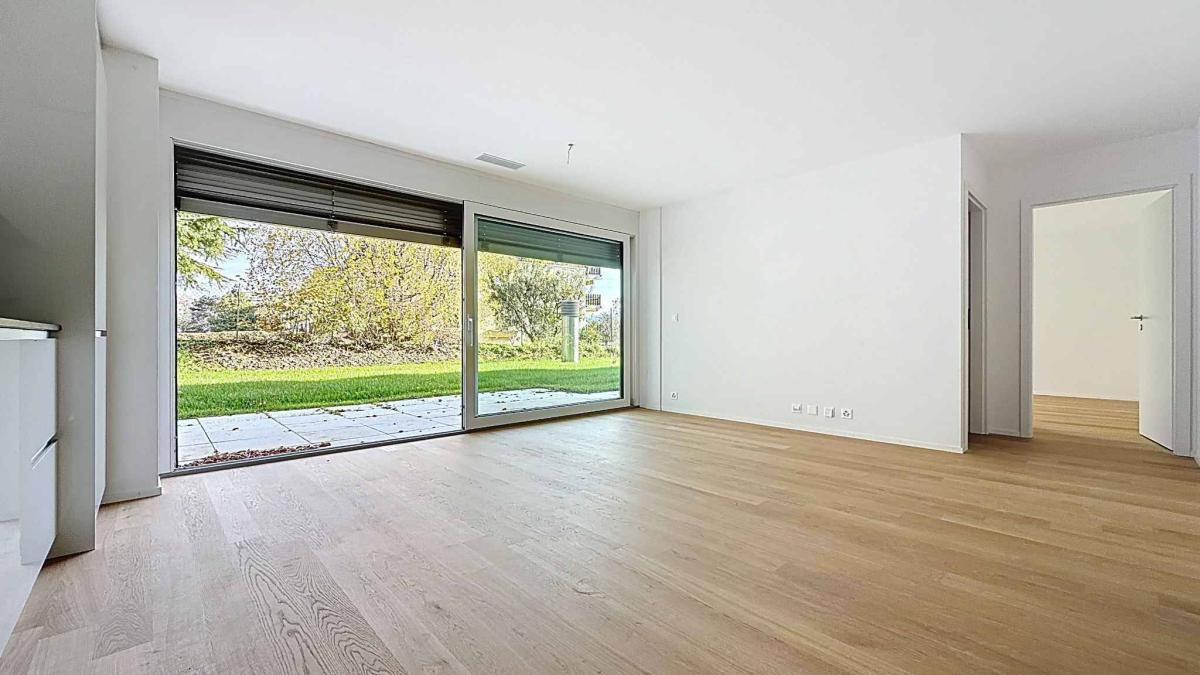 Appartement neuf de 2.5 pièces avec terrasse et jardin