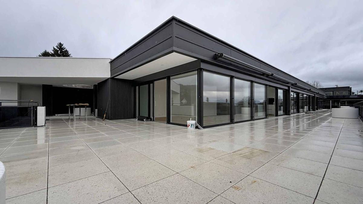 Attique neuf de 4.5 pièces avec rooftop terrasse