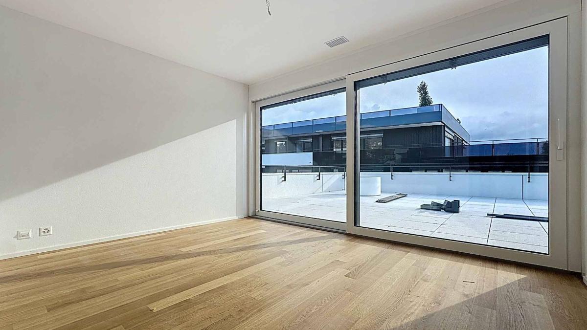 Luxueux 4.5 pièces au 2ème étage avec terrasse de 117m2, balcon de 47m2 et ascenseur privatif 