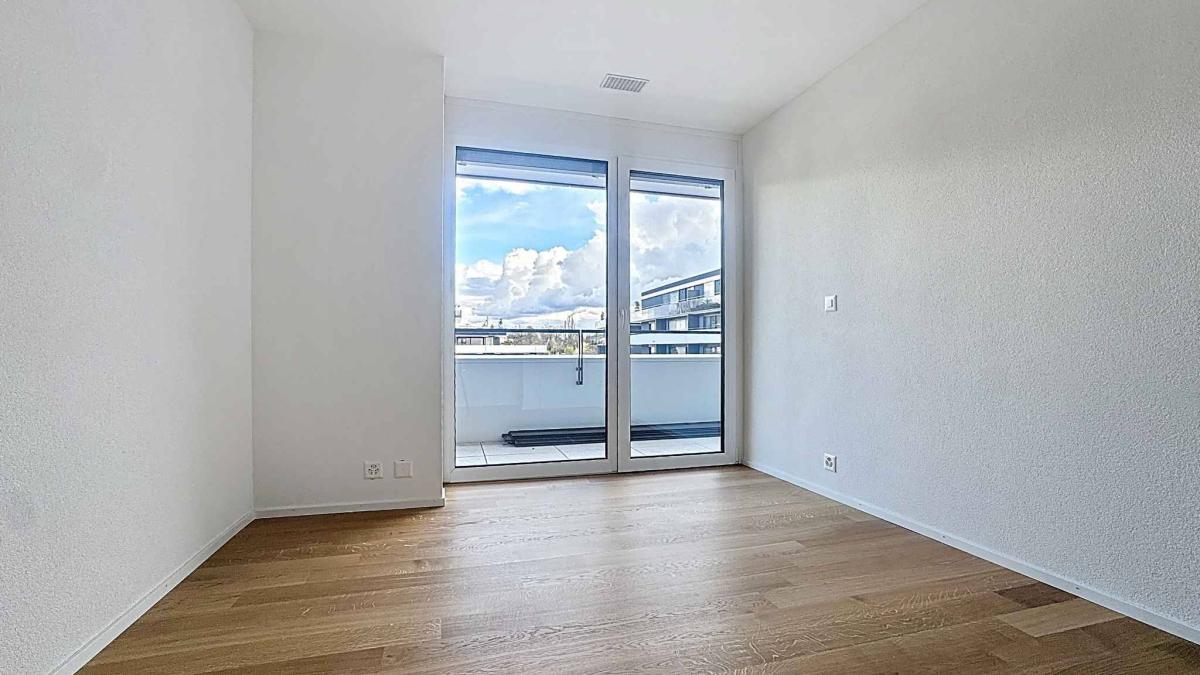 Luxueux 4.5 pièces au 2ème étage avec terrasse de 117m2, balcon de 47m2 et ascenseur privatif 