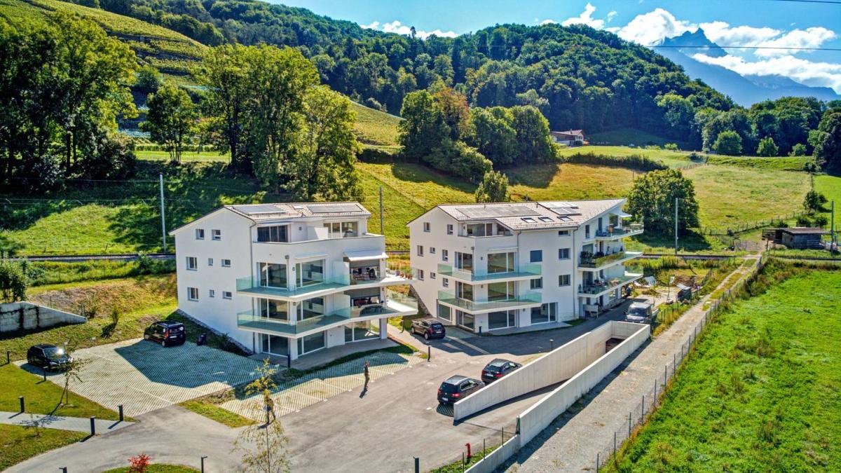Spacieuse et lumineuse surface commerciale neuve de 97 m2