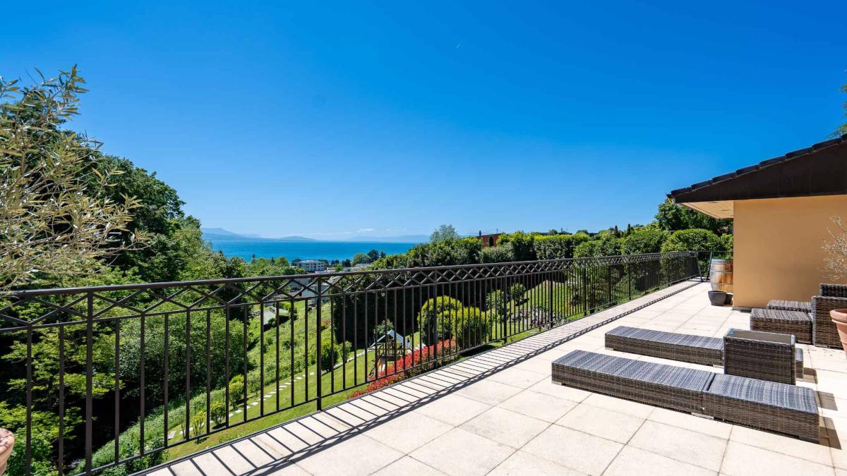 Villa d'exception en pleine nature avec vue imprenable