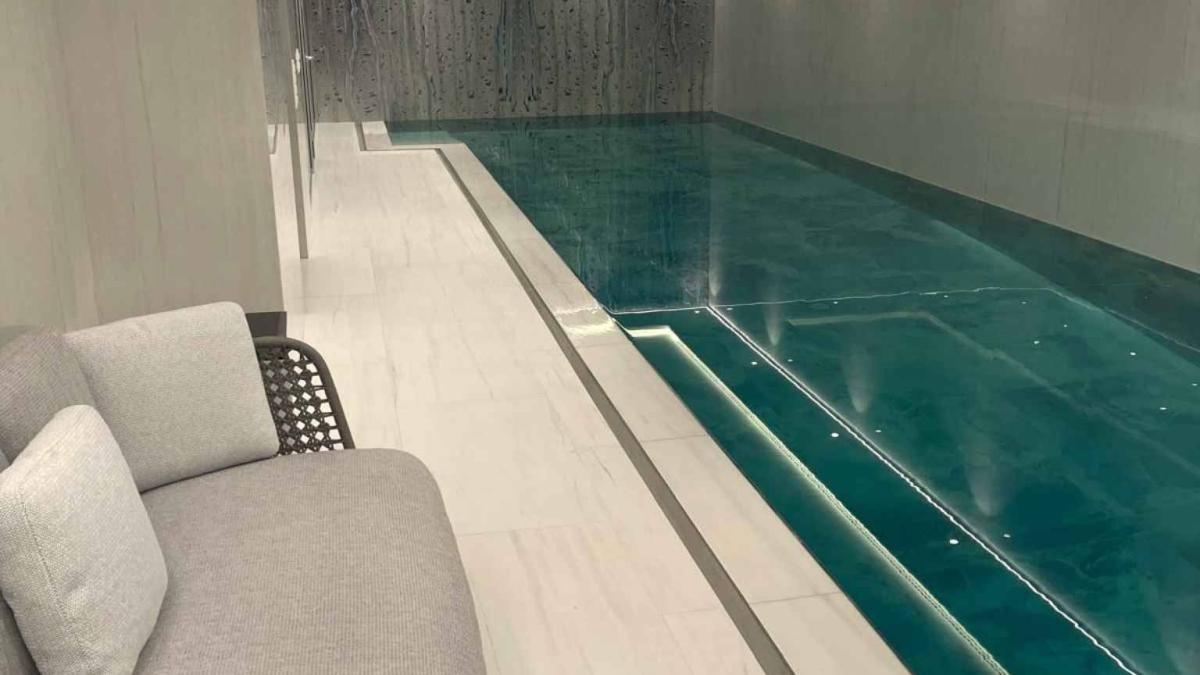 Somptueuse propriété de 10 pièces - Vue imprenable - Piscine intérieure