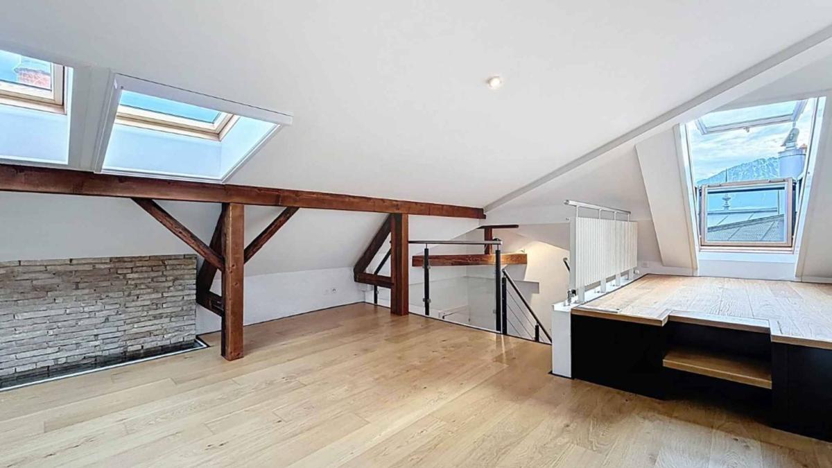 Superbe loft en duplex au cœur de la vieille ville - Ancien-Port 1 