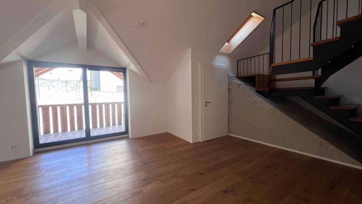 À louer - bel appartement de 3.5 pièces en duplex aux combles