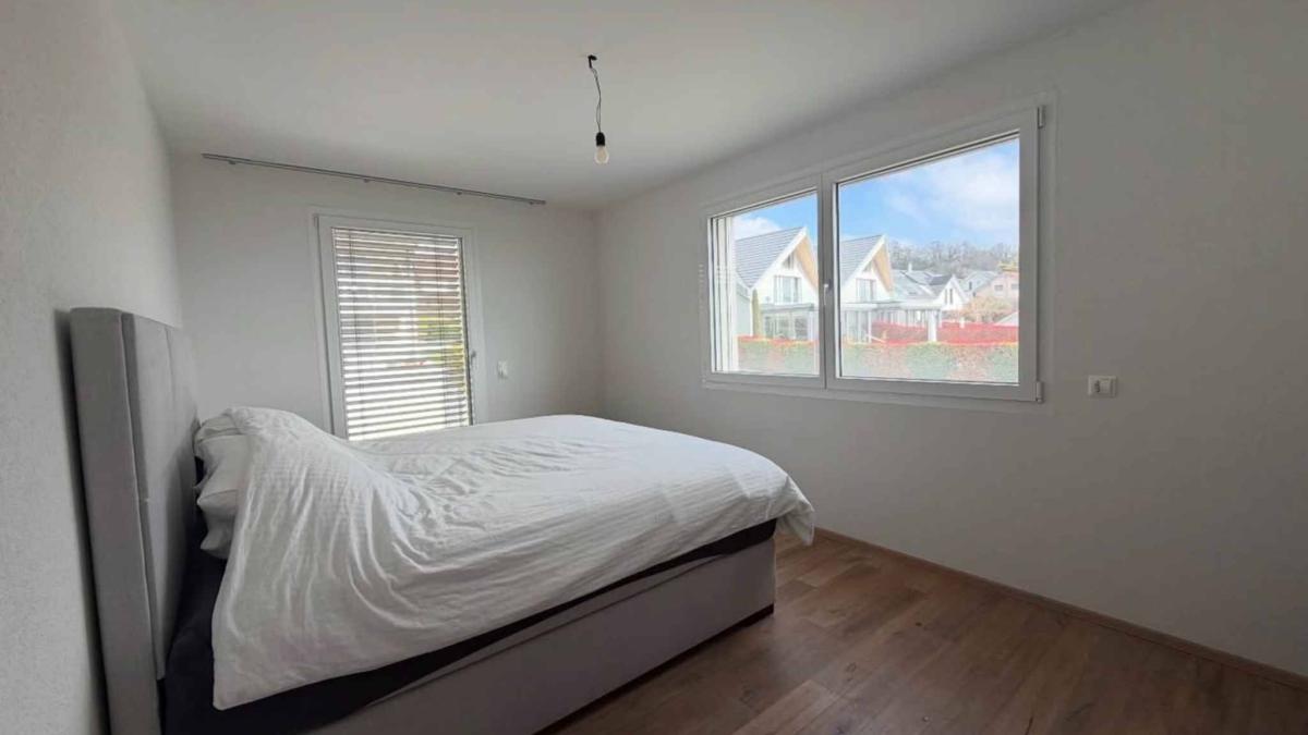 Appartement avec vue sur le lac et les montagnes 