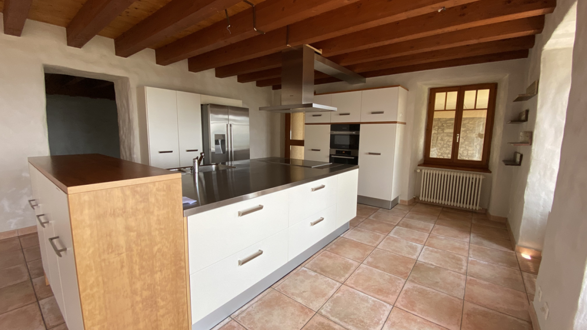 A louer, grand appartement