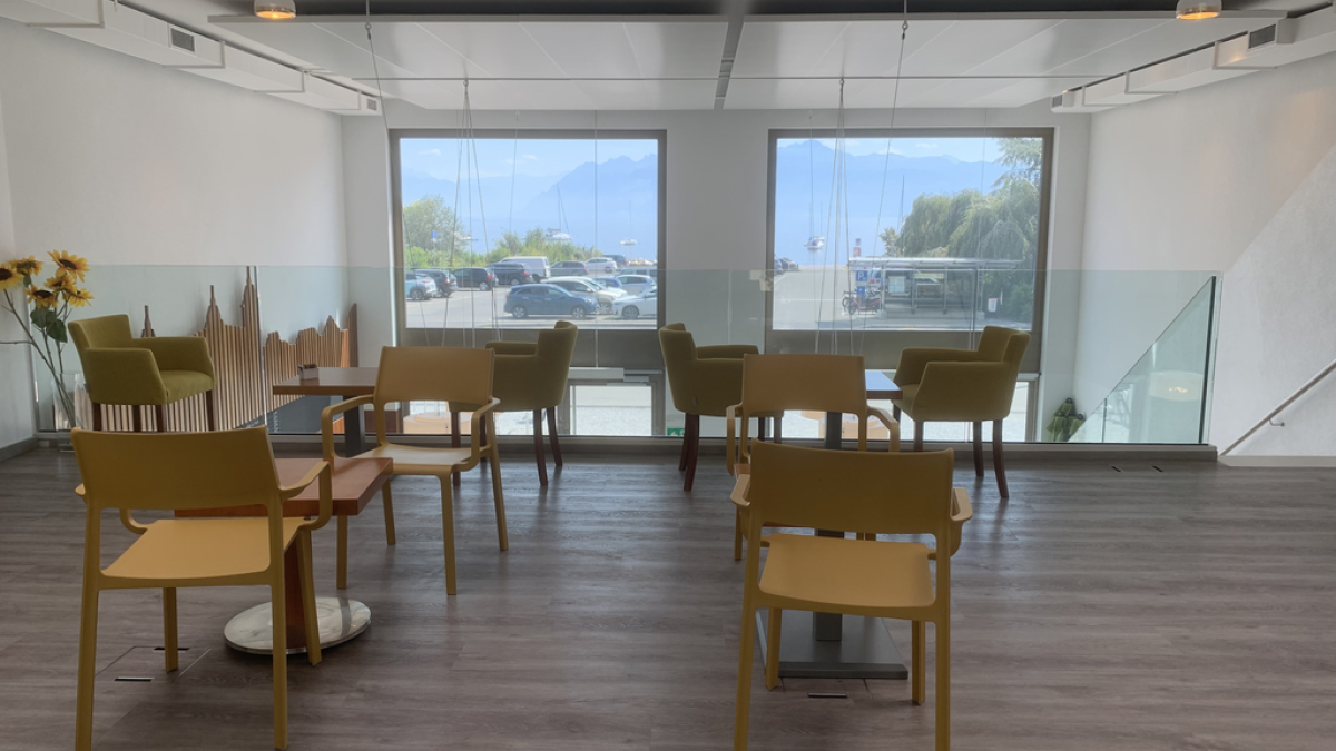 Belle arcade de 136m2 avec mezzanine, idéalement située à Morges