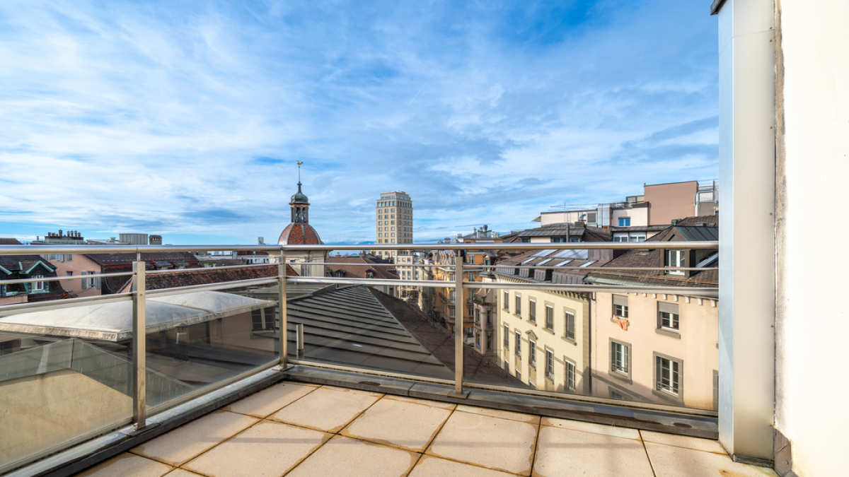 Très bel appartement de 2.5 pièces au centre de Lausanne avec balcon