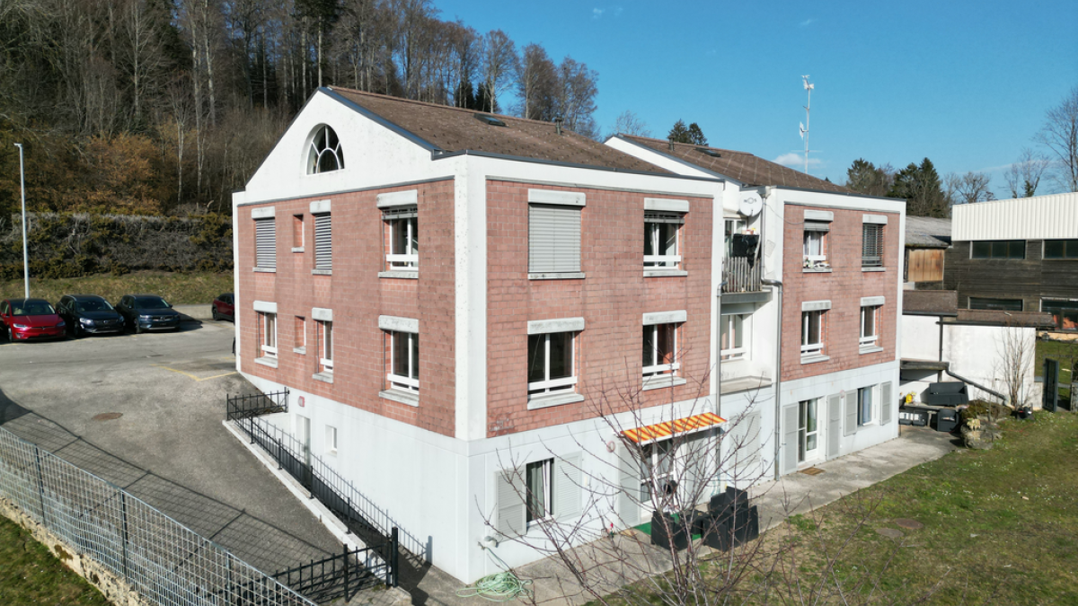 Spacieux appartement de 4 pièces à Savigny