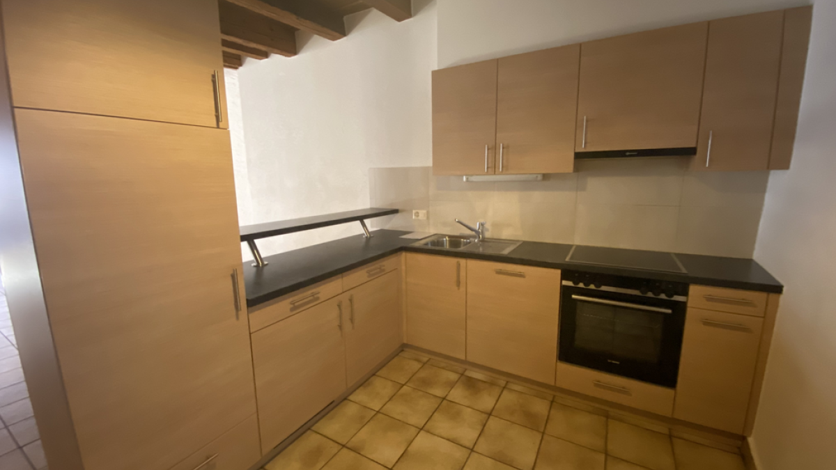 Grand appartement 3.5 pièces en plein centre historique de Yverdon