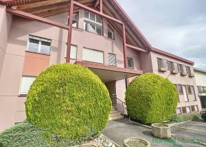 Bureaux de 300 m2 idéalement situés