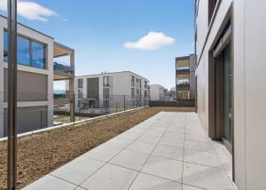 2,5 pièces neuf, spacieux, lumineux avec jardin