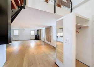 Superbe loft en duplex au cœur de la vieille ville - Ancien-Port 1