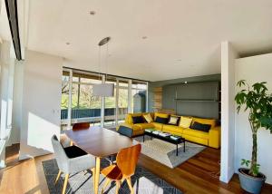 GRAND APPARTEMENT DE 1.5 PIECES DE STANDING