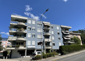 Place de parc moto intérieure à louer au Mont-sur-Lausanne